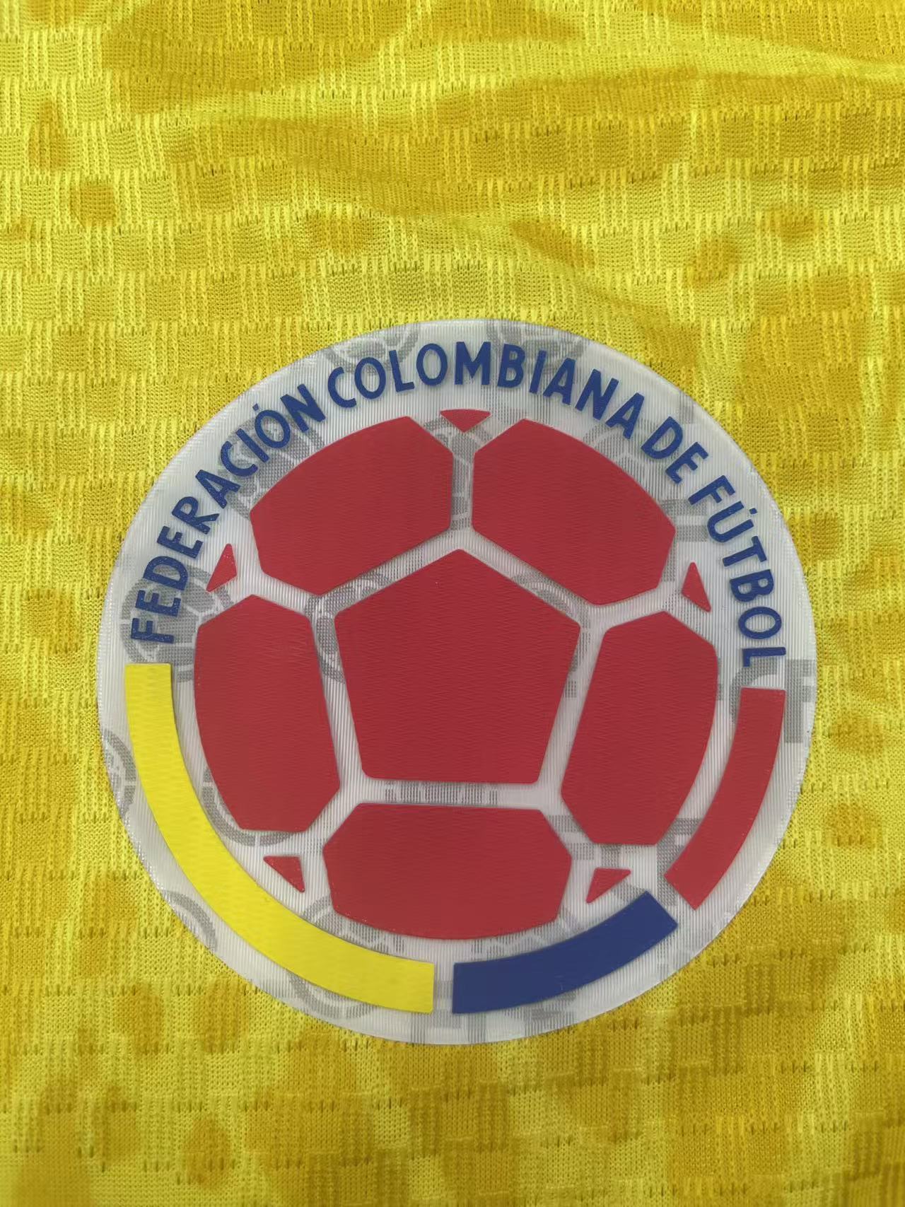 CAMISETA COLOMBIA MANGA LARGA MUNDIAL