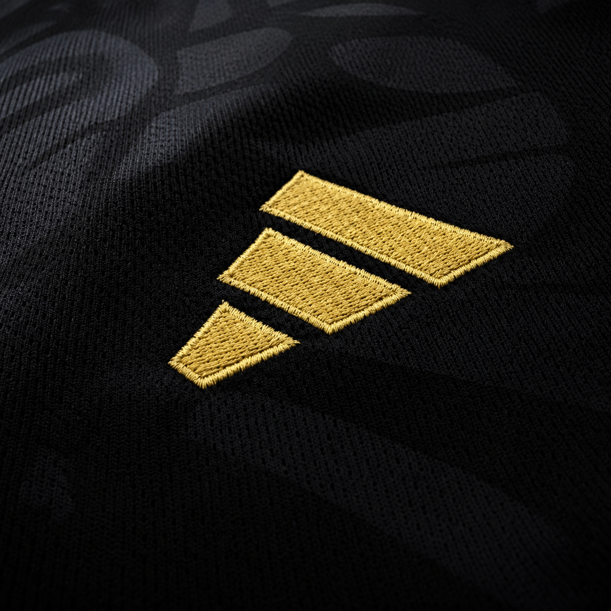 CAMISETA COLOMBIA ADIDAS BLACK GOLD EDIT
